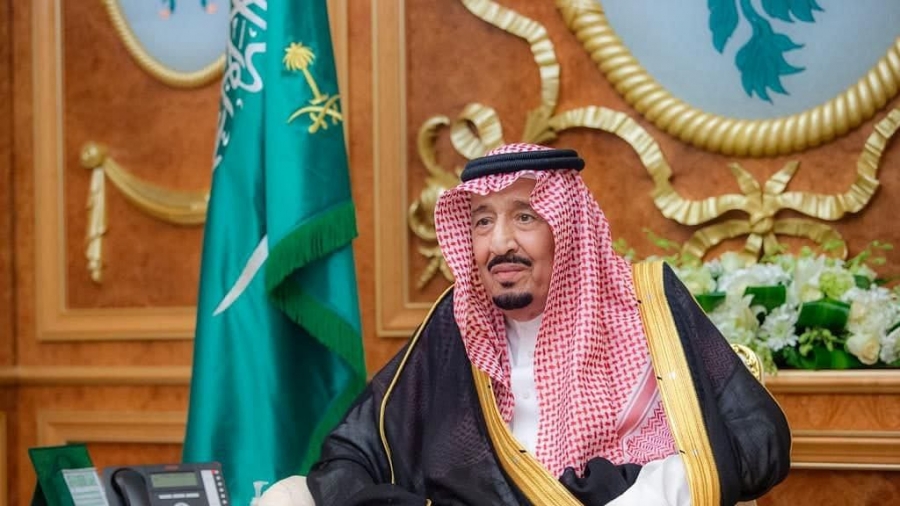 بأمر الملك سلمان : إعفاء مدير جامعة الملك عبدالعزيز بجدة وتتولى هيئة مكافحة الفساد الإجراءات النظامية بحقه