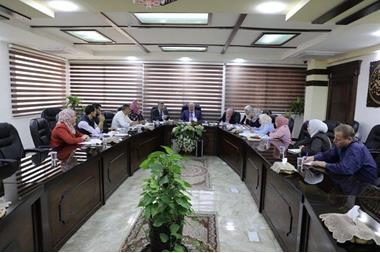 ورشة عمل لمناقشة آلية تجديد نماذج التراخيص