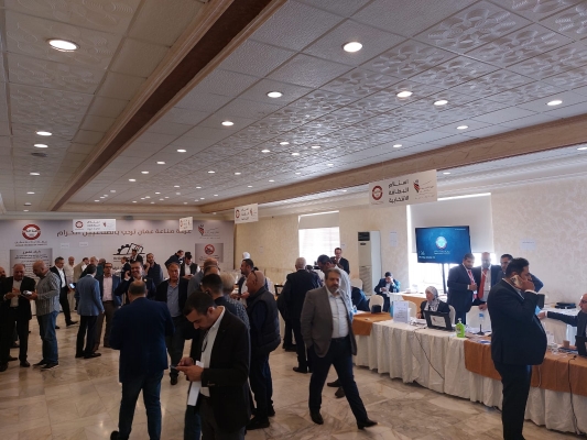 كتلة الصناعي تتقدم وتقترب من حسم معركة غرفة صناعة عمان