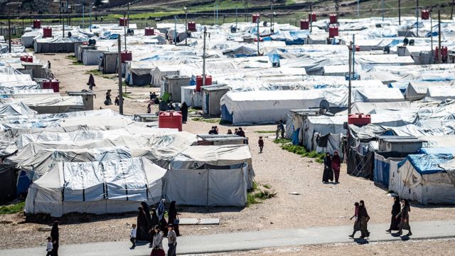 تنظيم الدولة الإسلامية: أستراليا تسترد أفراد عائلات مقاتلين من الجماعة