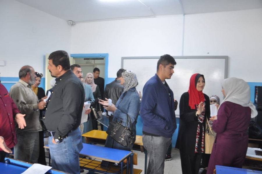 مدارس السلط الأهلية تطلق مبادرة اطلع على مستوى ابنك ...صور