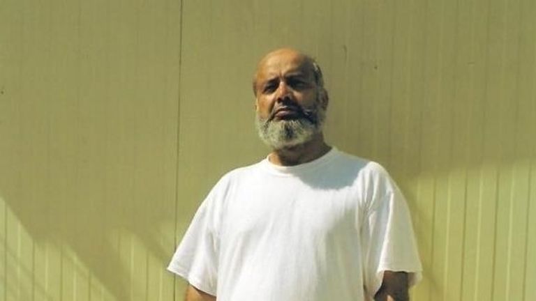 باكستان تتسلم أقدم سجين من معتقل غوانتانامو