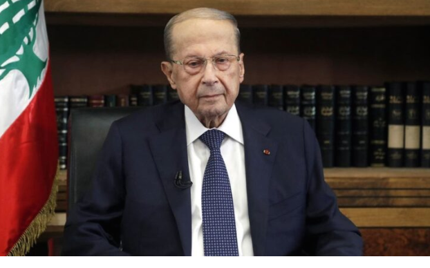 الرئيس اللبناني: وقعت مرسوما باستقالة حكومة تصريف الأعمال