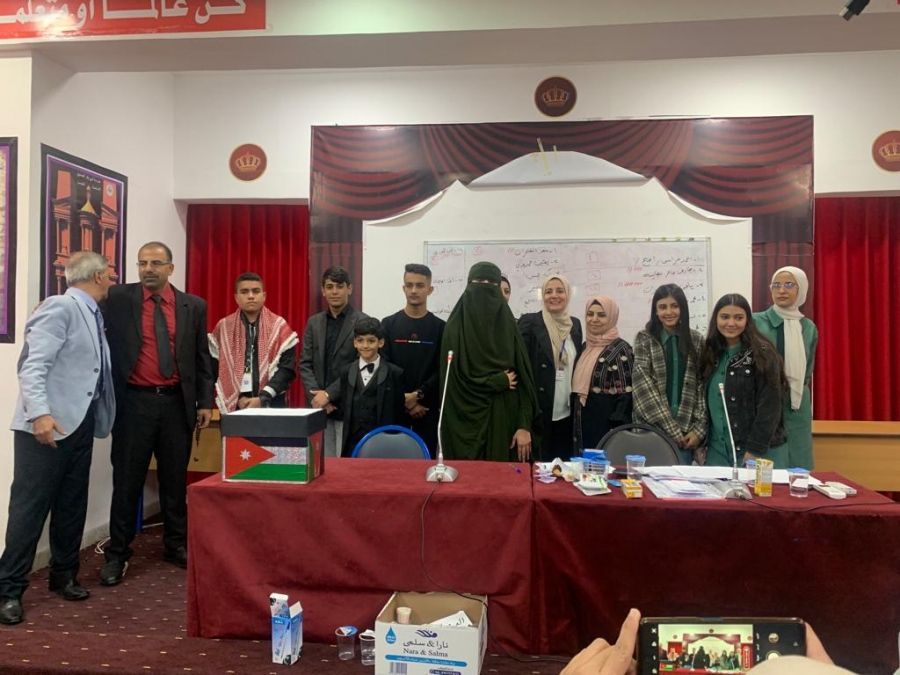 إعلان اسماء الطلبة الفائزين ببرلمان الطلابي لتربية قصبة اربد