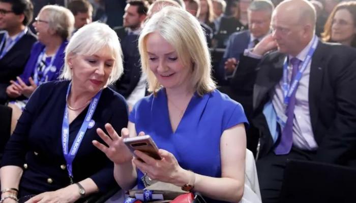 هاكر بوتين يهز بريطانيا بـمعلومات حساسة