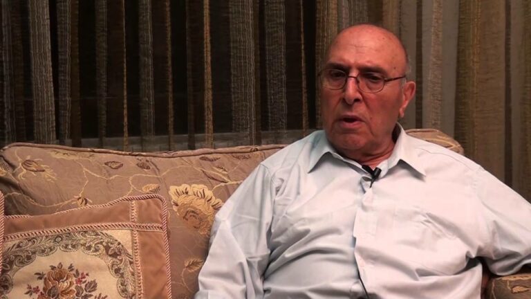 الفايز ينعى العين الأسبق واصف عازر