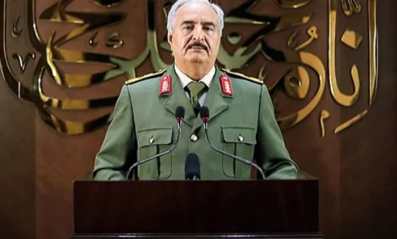 جرس إنذار.. حفتر يهدد بخوض معركة فاصلة في ليبيا