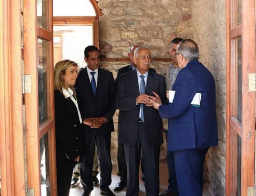 بتوجيهات ملكية.. العيسوي يتفقد مشروعي إعادة تأهيل بيت الشريف الحسين بن علي وقصر الملك المؤسس...صور