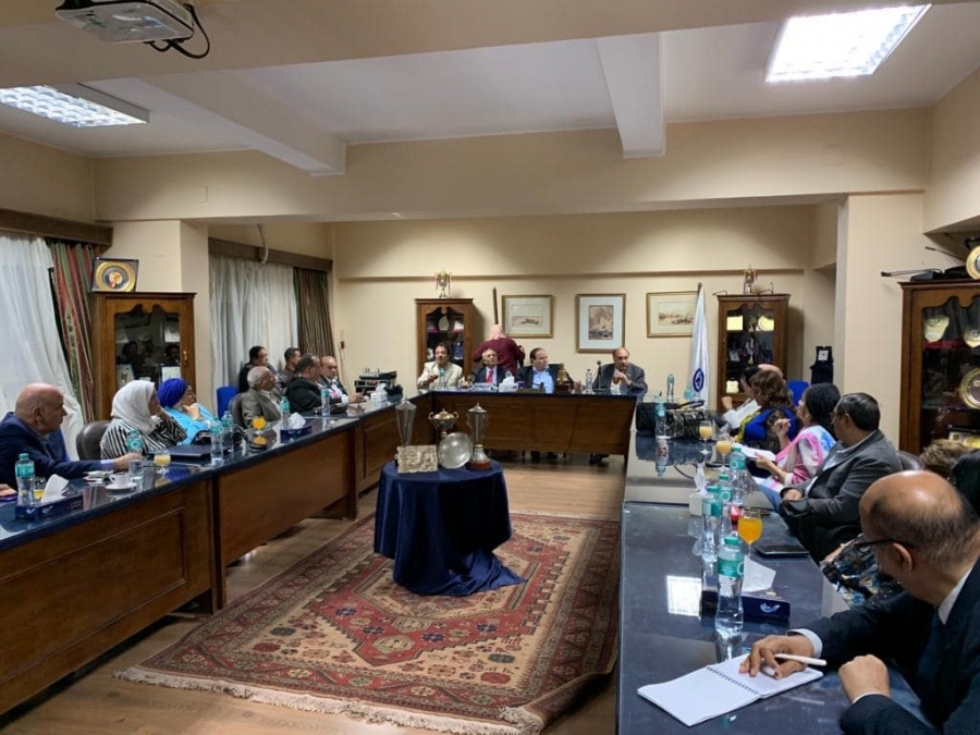 الاتحاد العربي للتنمية الاجتماعية ينظم ندوة احتفالا بذكرى انتصارات أكتوبر المجيدة...صور