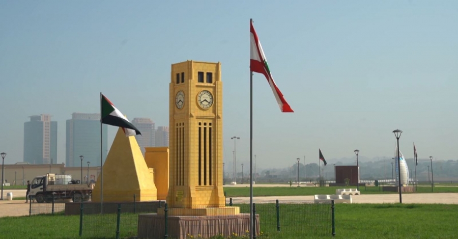 ضمنها برج العرب.. مجسمات لمعالم مدن عربية في ساحة المسجد الأعظم بالجزائر