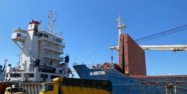 روسيا تعلن استئناف مشاركتها في اتفاق تصدير الحبوب