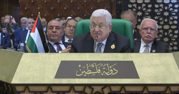 عباس يطالب بتشكيل لجنتين وزاريتين لدعم فلسطين