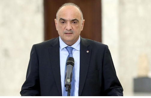 الخصاونة يكشف سبب اعطاء وزيرين 4 حقائب وزارية