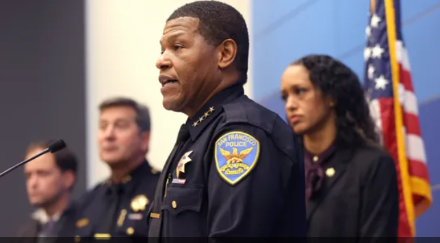 تفاصيل واعترافات صادمة لمنفذ الهجوم على زوج نانسي بيلوسي