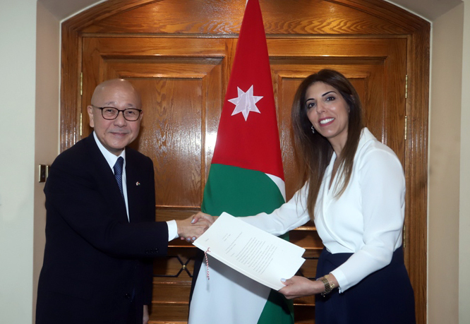 الخارجية تتسلم نسخة من أوراق اعتماد السفير الياباني