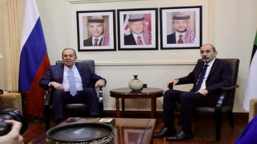 وزير الخارجية يلتقي نظيره الروسي في عمّان