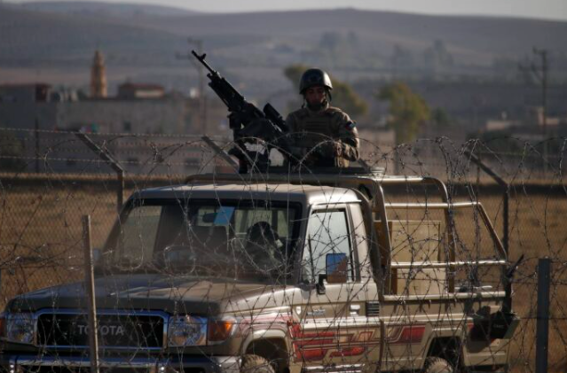 حبس مهربين 20 عاما حاولا إدخال مليون و300 ألف حبة مخدرة