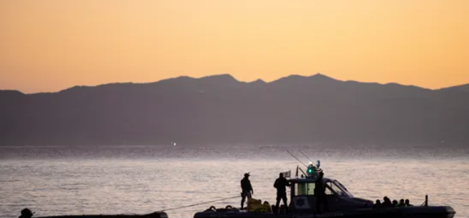 قوارب الموت تواصل رحلتها.. ضحايا جدد على سواحل اليونان