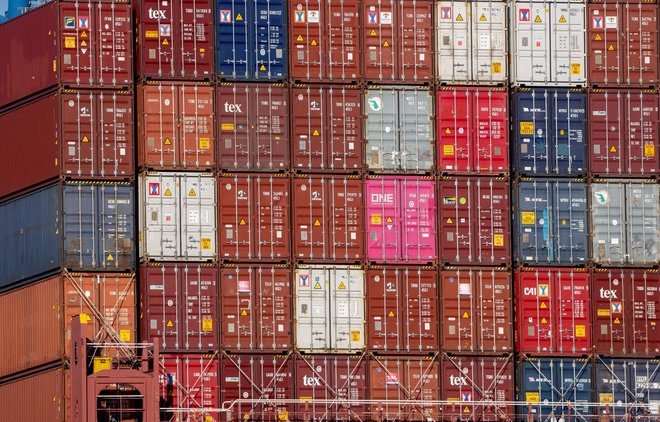 التضخم يتراجع بالصادرات الفيتنامية في الربع الأخير 2023