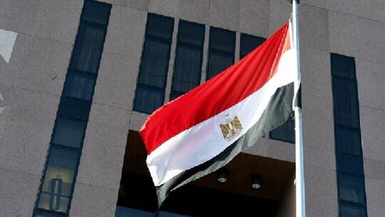 مصر.. القبض على 5 متهمين بسرقة خط بترول