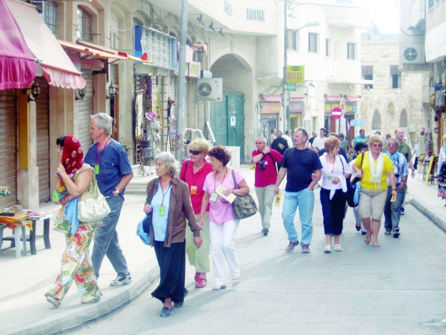 327  ارتفاع أعداد زوار مادبا في 10 أشهر