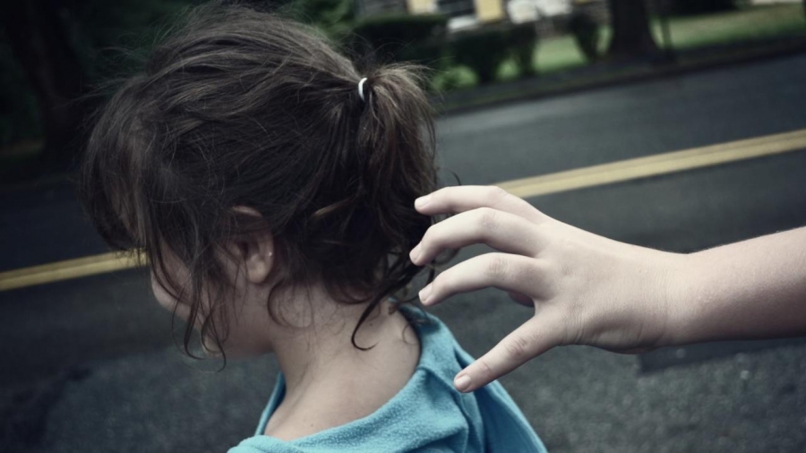 تفاصيل تقشعر لها الأبدان لاختطاف فتاة من مطل الفحيص واغتصابها