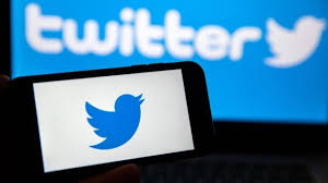 “تويتر” تطرح نظام التحقق مقابل 8 دولارات شهرياً رسمياً