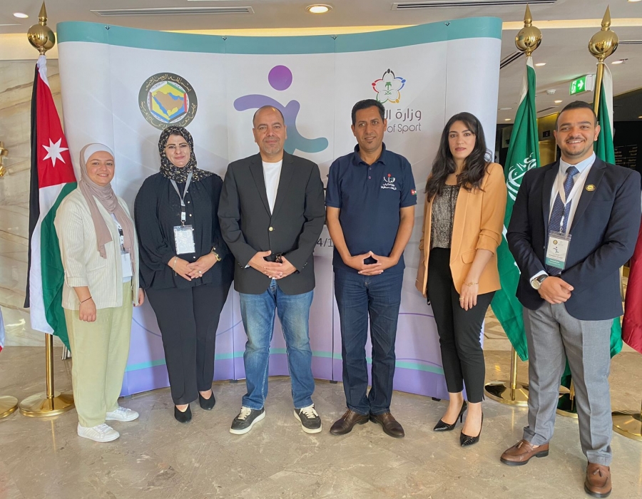 أمين عام وزارة الشباب الجبور  يلتقي الشباب المشاركين بفعاليات برنامج تمكين الشباب الخليجي في جدة