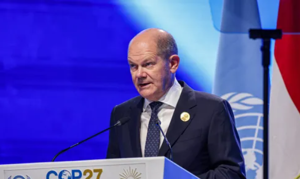 شولتس: الحرب جعلت التحول إلى الطاقة المتجددة ضرورة أمنية