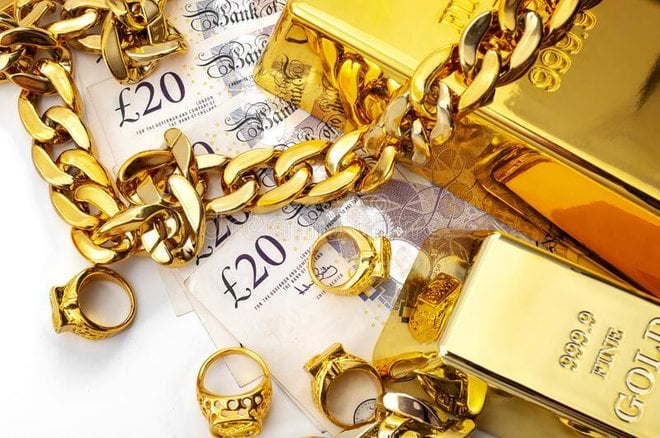 تراجع أسعار  الذهب مع ارتفاع الدولار