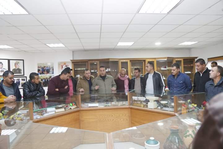 وفد من منتسبي دورة التوعية من المخدرات يزورون ادارة مكافحة المخدرات