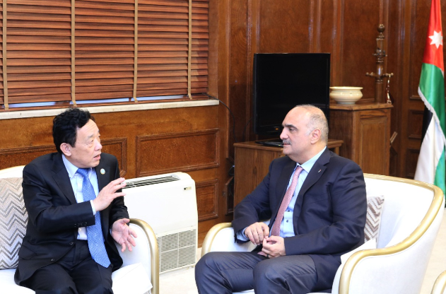 رئيس الوزراء يستقبل المدير العام لمنظَّمة الفاو