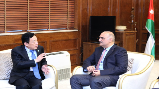 رئيس الوزراء يؤكد التعاون المثمر بين الأردن ومنظمة فاو