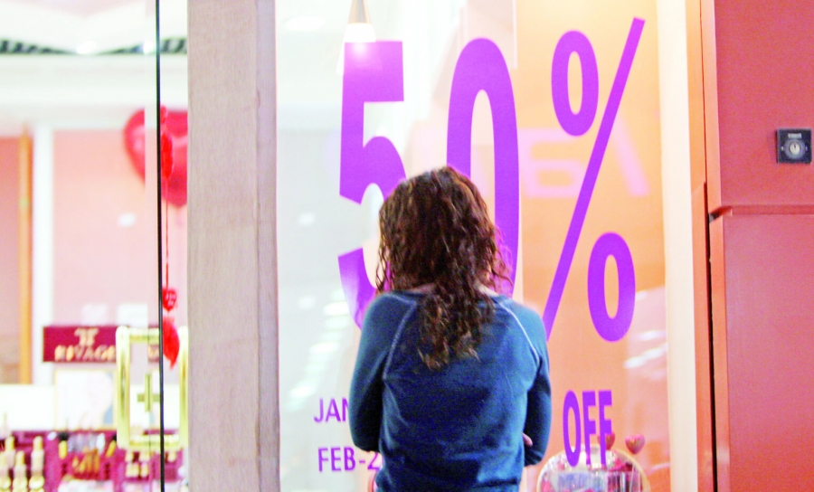 تجار يعولون على الجمعة البيضاء لتنشيط الأسواق