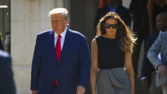 ترامب يلوم ميلانيا على خسارة محمد أوز