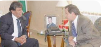 عزايزة والسفير التشيلي يبحثان التعاون المشترك