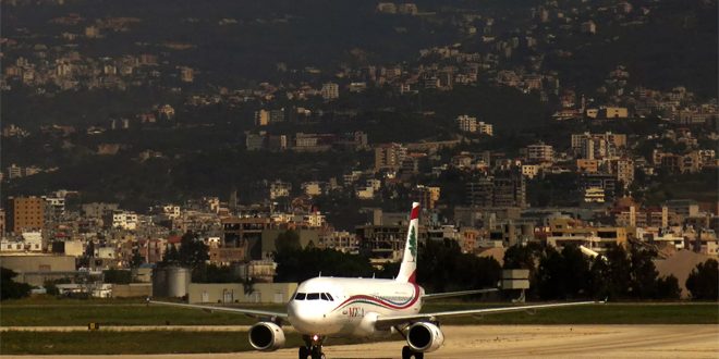 إصابة طائرة ركاب بعيار ناري أثناء هبوطها في مطار بيروت