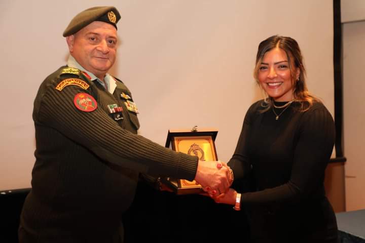 الخدمات الطبية الملكية تنظم ورشة عمل عن جراحة الدماغ والاعصاب_صور