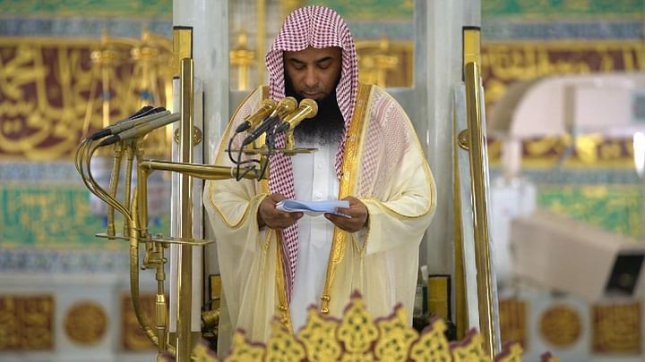 إمام المسجد النبوي يحذّر من الحسد بوصفه داعية النكد وعلامة الشؤم