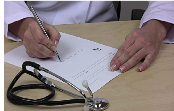 تحذير للأردنيين.. أختام ووصفات طبية مزورة