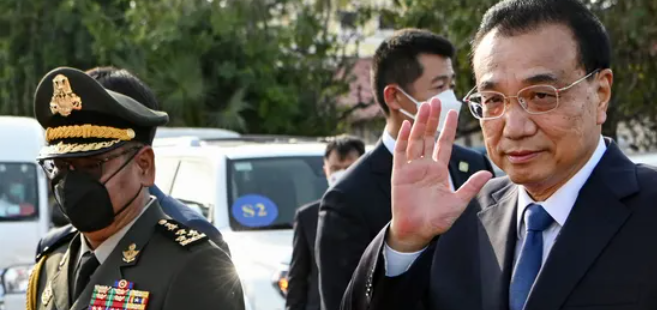 رئيس الوزراء الصيني: الاقتصاد في اتجاه صعودي