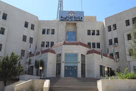 “الأموال العامة” تنذر مواطنين وشركات (أسماء)