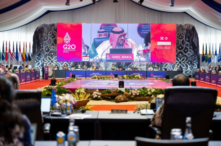 انطلاق أعمال قمة مجموعة العشرين في إندونيسيا