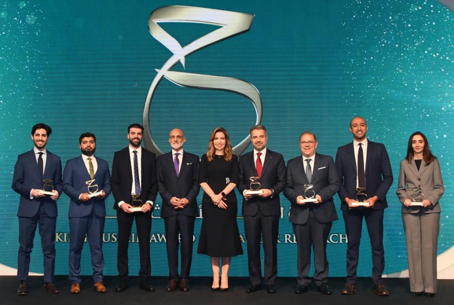 الأمير طلال يكرّم الفائزين بجائزة الحسين لأبحاث السرطان للعام 2022