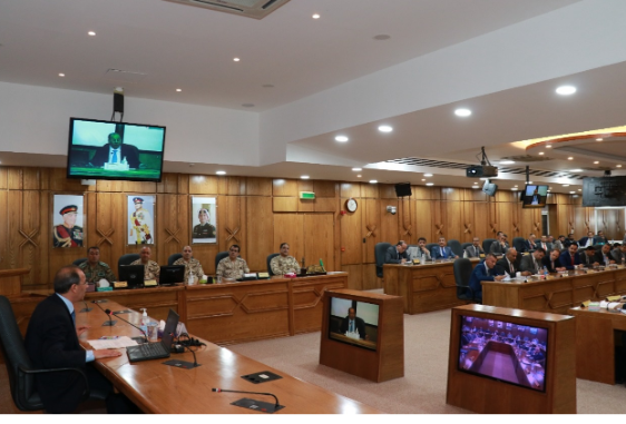 وزير الاتصال الحكومي يحاضر في كلية الدفاع الوطني الملكية الأردنية