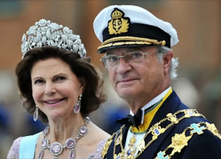 ملك وملكة السويد يزوران مدينة السلط