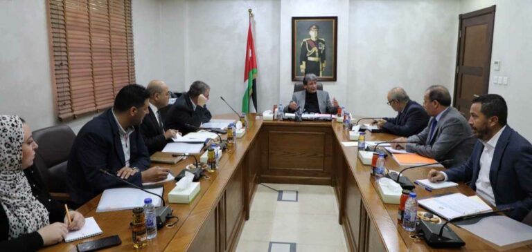 وزراء يتابعون إجراءات تنفيذ خطط وزرارتهم لمسار التحديث السياسي وتمكين المرأة والشباب