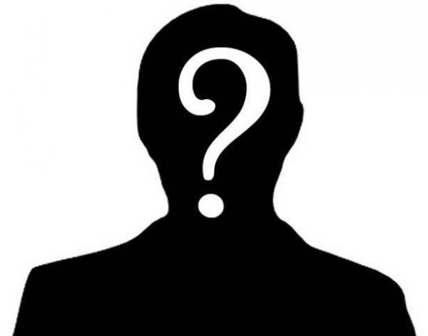 عضو إدارة هيئة حكومية يستأجر أرضا معفاة من الدولة ويؤجرها لها