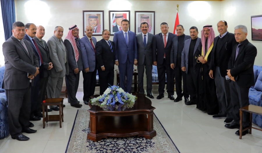 الصفدي يلتقي لجنة الكرامة للمحاربين القدامى ويؤكد متابعة مطالبهم