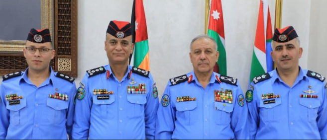 مدير الأمن العام يكرم ألوية متقاعدين  أسماء